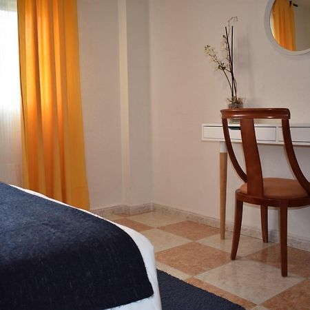 Hotel El Ancla Villanueva de la Cañada Dış mekan fotoğraf