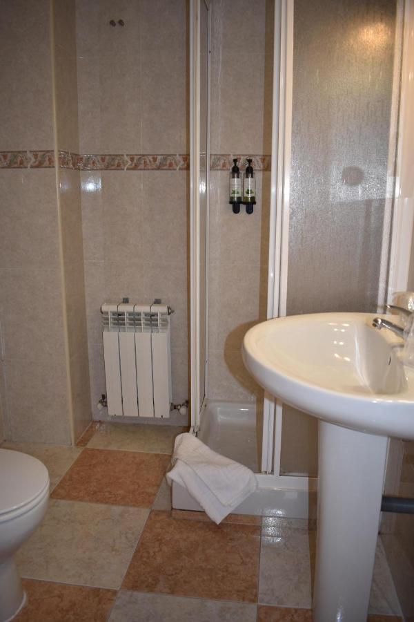 Hotel El Ancla Villanueva de la Cañada Dış mekan fotoğraf
