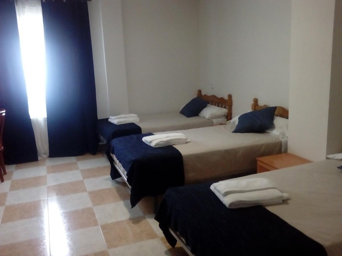 Hotel El Ancla Villanueva de la Cañada Dış mekan fotoğraf